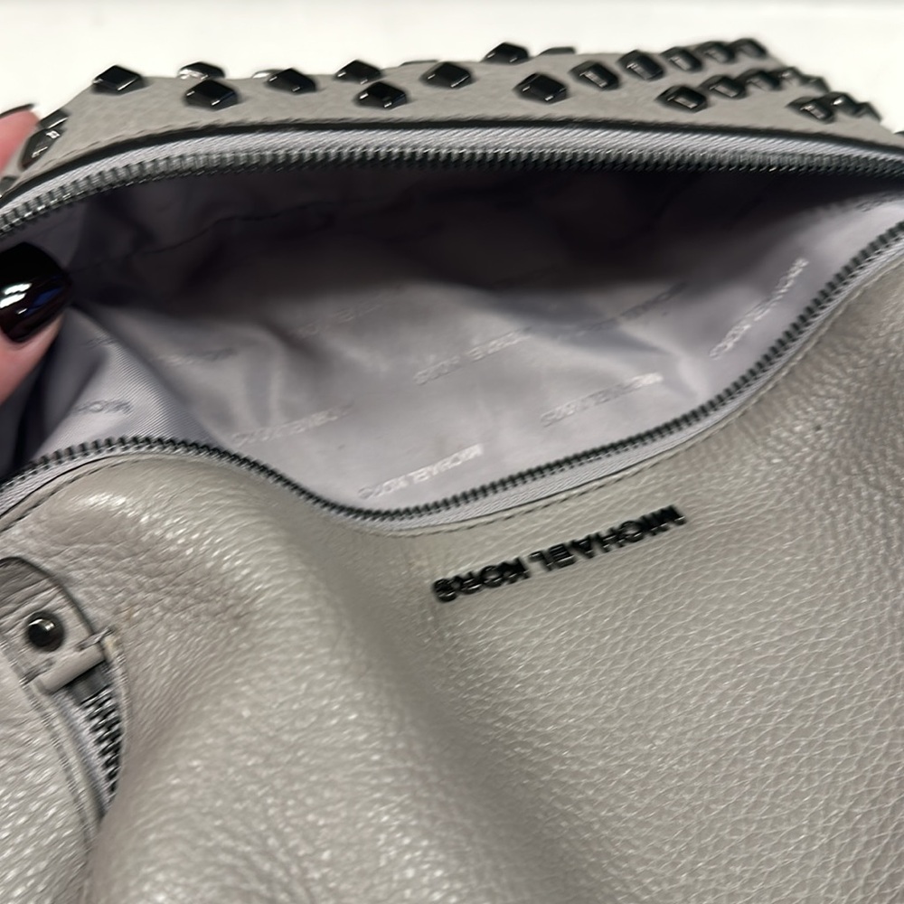 Michael Kors Rhea, elephant gray backpack bag with gunmetal zippers - Picture 8 of 14